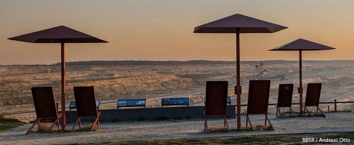 Morgen startet die Online-Ringvorlesung „Strukturwandel, Transformation und Planung“, zu der Sie das BBSR, die <a href="/BTU_CS/">BTU Cottbus-Senftenberg</a>, die <a href="/UniHalle/">Universität Halle (inaktiv)</a> u. die <a href="/RWTH/">RWTH Aachen</a> herzlich einladen. Im Fokus stehen die Kohleausstiegsregionen. Programm: bbsr.bund.de/BBSR/DE/servic…