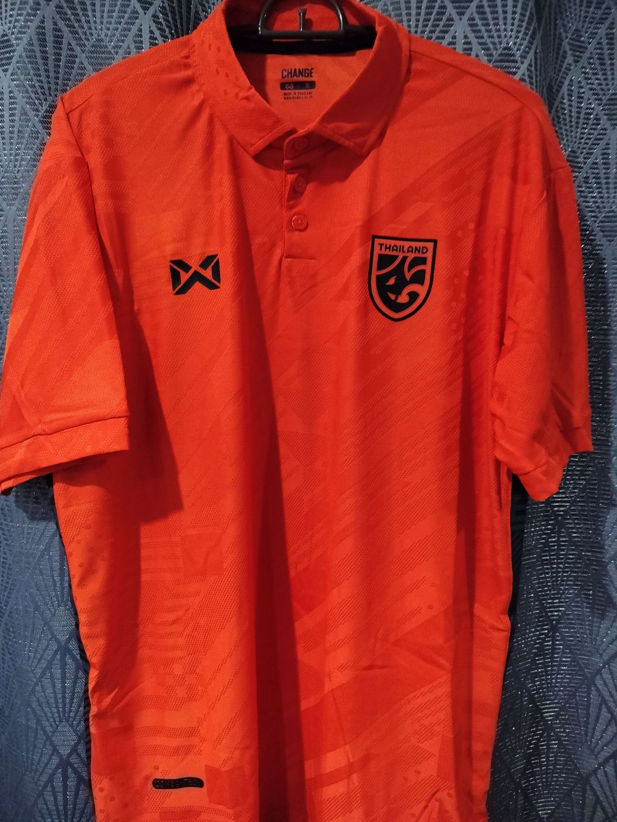 classicalism's tweet photo. Today, I got @Warrix_Thailand Thailand National Football Team JERSEY ๐น๐ญโฝ๏ธ (from purchasing the complete FIRE RED SET @DOASISCity Sandbox NFT)
Looks so great. ๐งก
Big thanks to @a_poohsai and all @humanxclubnft angels.
#DOASIS #TheSandboxGame #TheSandboxThai #DOASISxWARRIX https://t.co/VbCzcy3g43