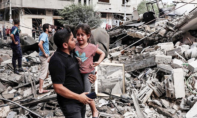 smmx2011's tweet photo. Israel kill children and innocent people , they bomb houses and playgrounds 
This massacre and cruelty have to stop immediately......!!
#GazaUnderAttack #
غزه_تحت_القصف 
#طوفان_القدس #GazaUnderAttack #Gaza_Under_Attack #Israel https://t.co/g6wLiwFdDi