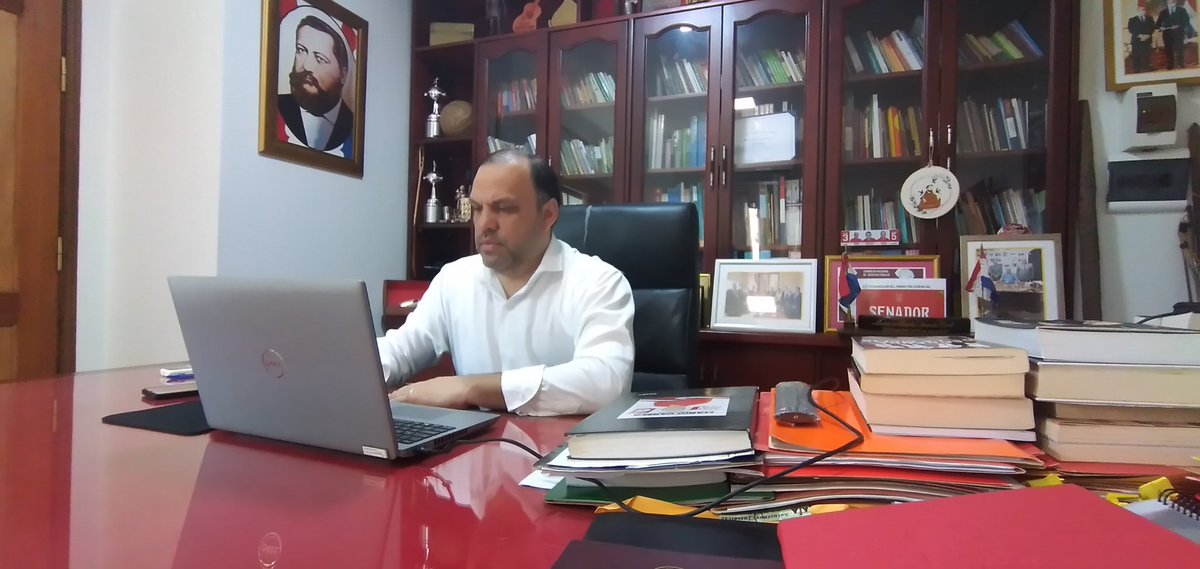 MarioSenadorPY's tweet photo. Abordando varios proyectos de ley en sesiones de comisiones de Economía, bicameral de Economía Social y Asuntos Constitucionales del Senado. https://t.co/2X867fgjs8
