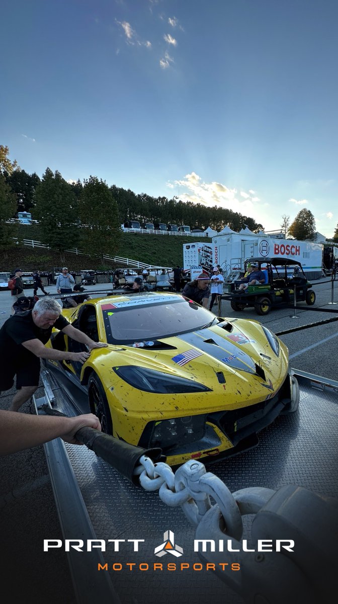 #WallpaperWednesday #PetitLemans Edition

**The Image of the car getting loaded on the trailer was the final shot of the #CorvetteRacing C8.R at a IMSA race track.

2x Desktop
2x Cell

#Corvette