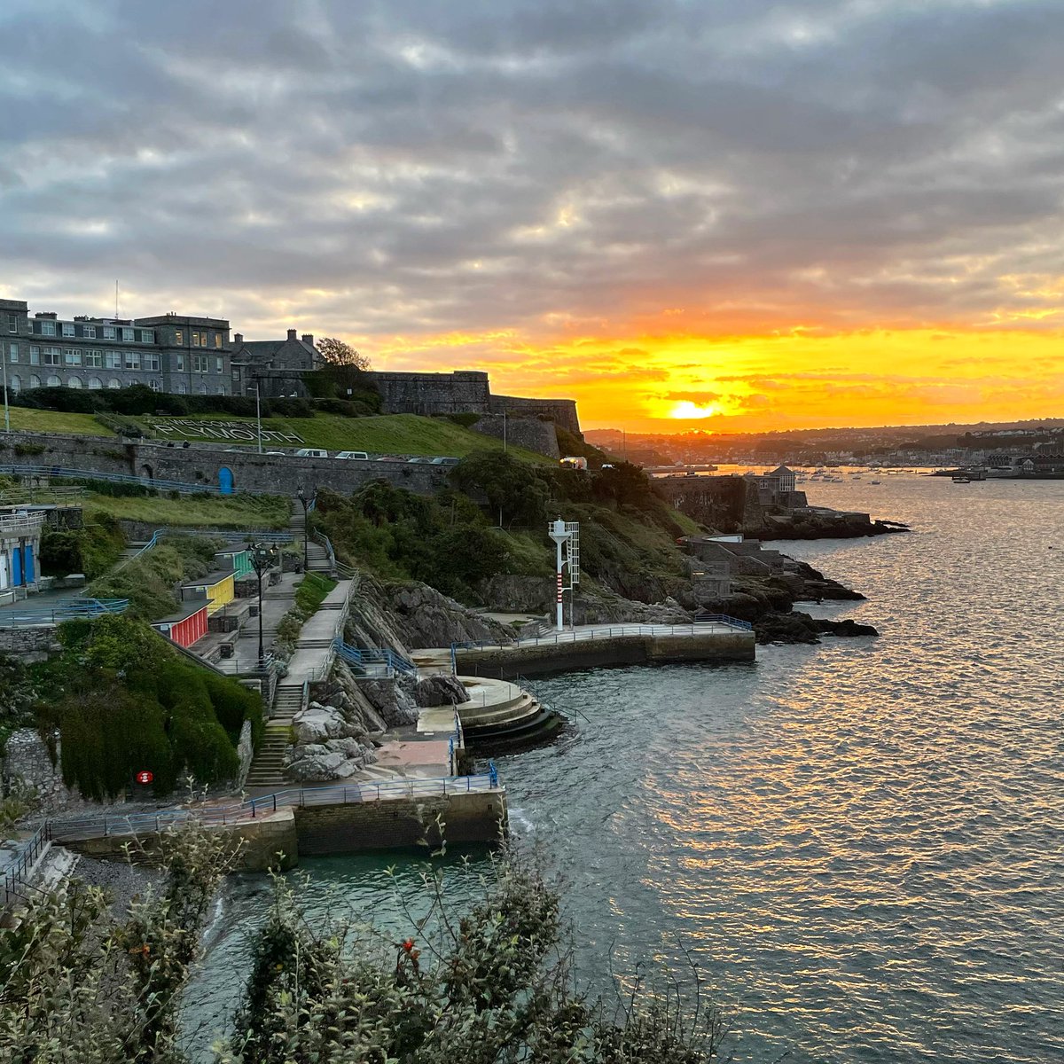 Great news! We're expanding our GP outreach to people experiencing homelessness with an additional session at Plymouth's Devonport House. Huge thanks to <a href="/ICSOneDevon/">One Devon - Integrated Care System for Devon</a> <a href="/NHSNEWDevonWest/">NHS NEWDevonCCG West</a> for supporting <a href="/adandstlevangp/">adelaide&stlevangp</a> <a href="/salvationarmyuk/">The Salvation Army</a> Do you know the right doctor for the job?