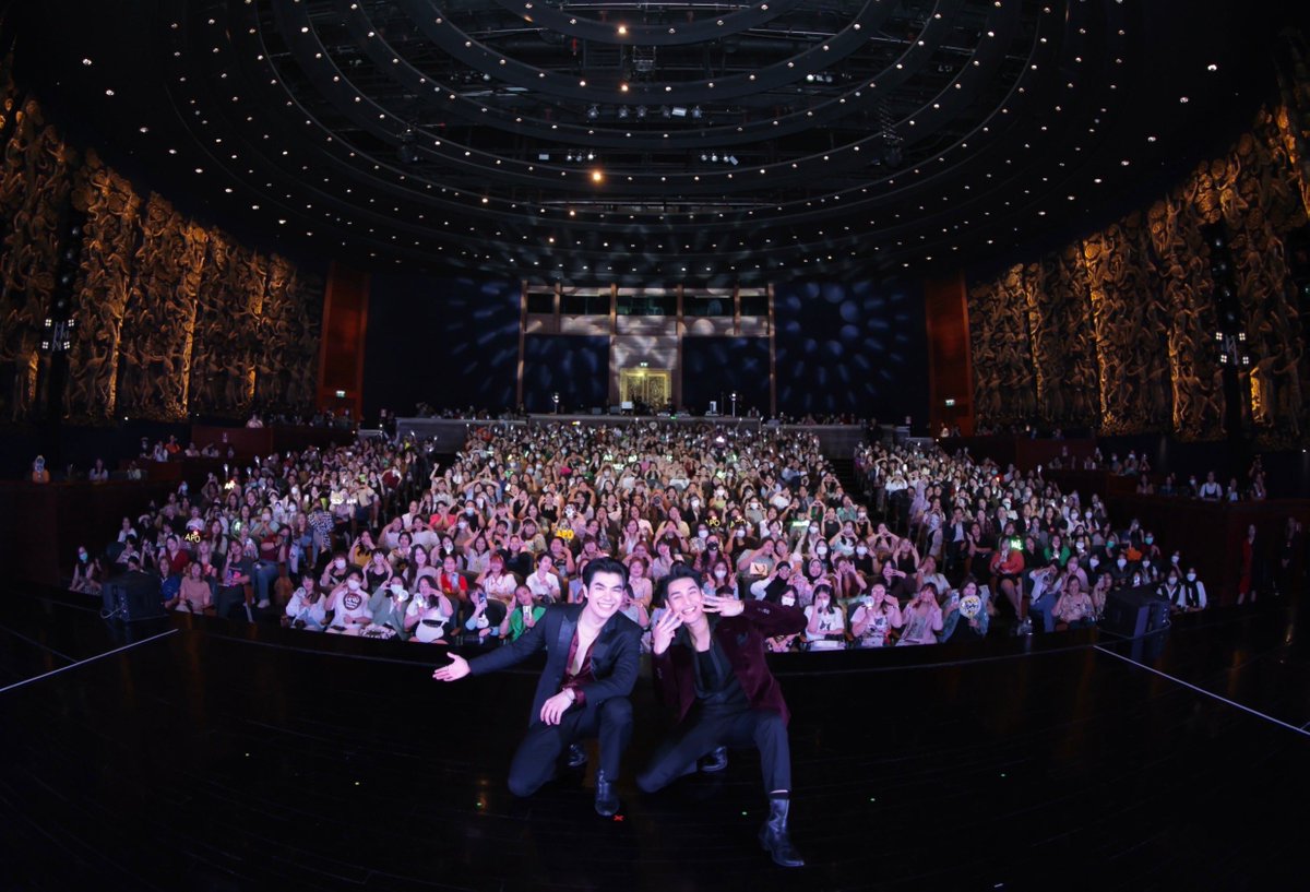 beoncloud_th's tweet image. ขอบคุณแฟน ๆ ที่น่ารักทุกคนทั้งที่มาร่วมงาน และทีมหน้าจอที่ส่งกำลังใจให้ มาย และ อาโป ในงาน Farmhouse Royal x Mile Apo The Wonderful Journey มาก ๆ นะคะ ✨🫶🏼 งานวันนี้สนุกสนานสุด ๆ เป็นอีกหนึ่งความประทับใจที่ยอดเยี่ยมค่ะ 💚💛

@farmhousethai 
@milephakphum @Nnattawin1…