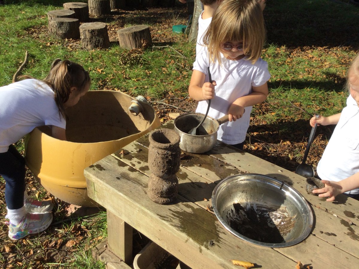 Starcross School tweet media