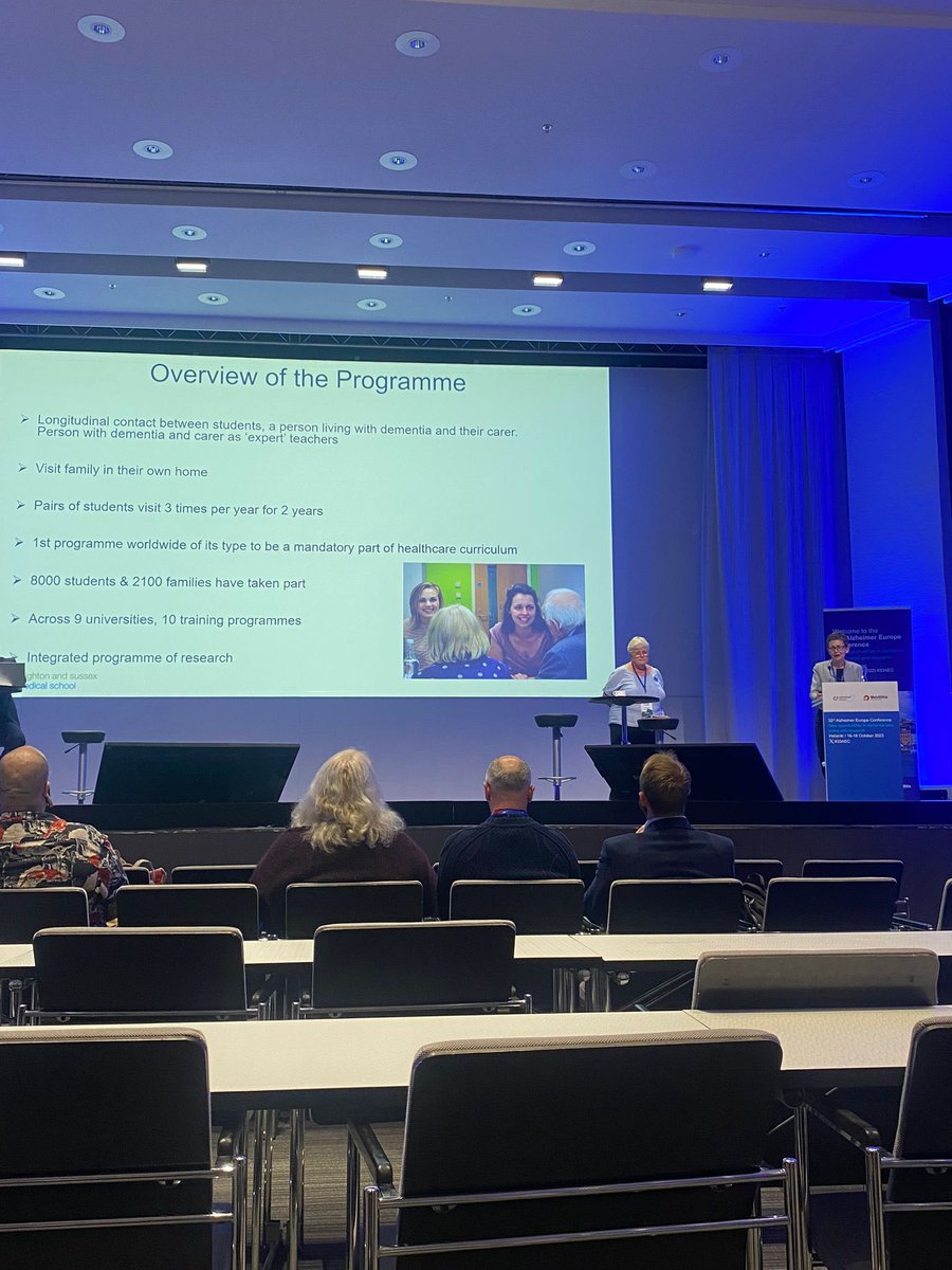 Great to share the <a href="/Time4Dementia/">Time For Dementia</a> word with <a href="/chris40781/">Chris Maddocks</a> <a href="/BSMSMedSchool/">BSMS</a>