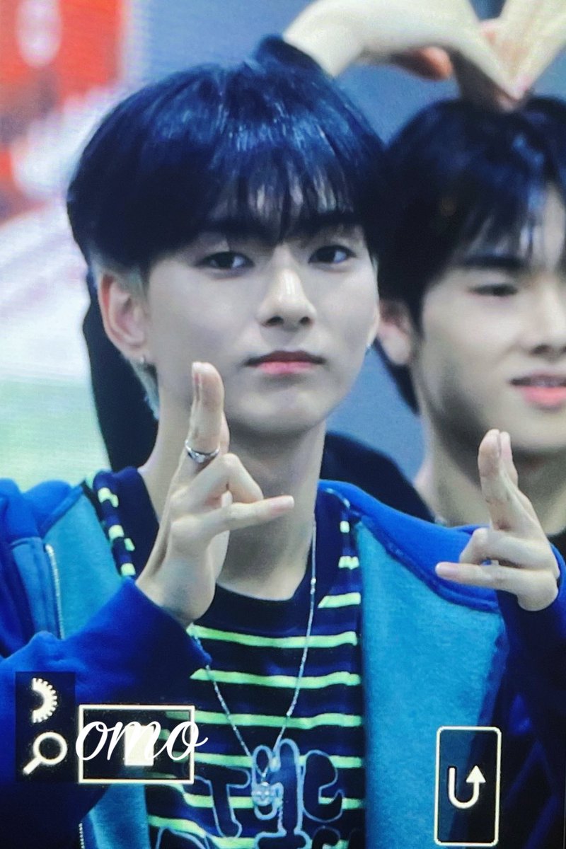 omo20611's tweet photo. 231016 데키라  퇴근
#엑스디너리히어로즈 #오드 #XdinaryHeroes #오승민 #Ode https://t.co/DgaQGwkW10