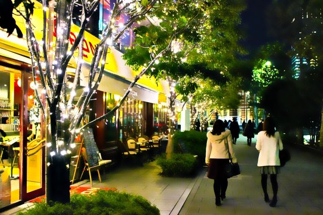 MonetizeFarm's tweet photo. 【12月28日は、官公庁の仕事納めの日】
民間企業でも今日が仕事納めのところは多いですね!
早いもので、もう年末です👀
#whatday The last day of work https://t.co/3QNDTQnlIb