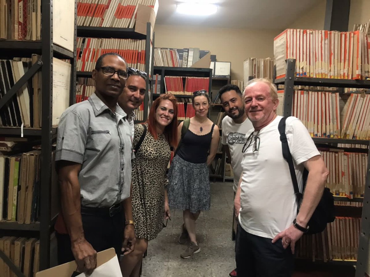 EGREMOFICIAL's tweet photo. Nuestros profesionales del sonido ya están formando parte de nuestra aventura
Visita por los archivos de #EGREM
Te esperamos del 17 al 19 para disfrutar y aprender de este súper evento
#SienteLaMúsica #60AñosEGREM #EventosEGREM #ProfesionalesDelSonido https://t.co/J2jXaSYjnh