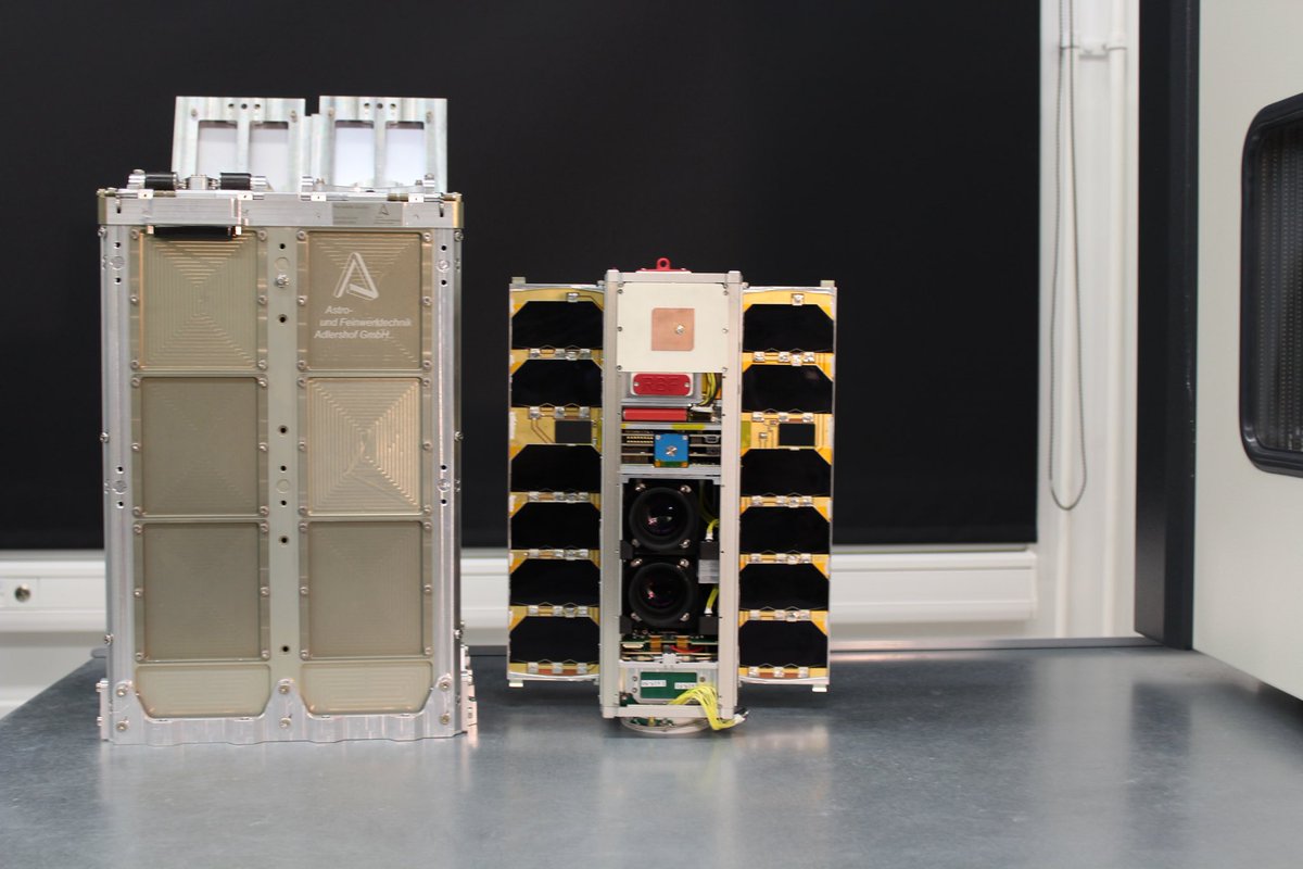 kitsatellite's tweet photo. Today’s #Spaceplace story is sad: it seems ESTCube-2 is destroyed along with Vega’s upper stage (that was deorbited after the launch). Two CubeSats were possibly not released from their deployers, #estcube2 was one of those.
Meie kaastunne!
(photos @ESTCube & @Arianespace) https://t.co/IerrHxmqWg