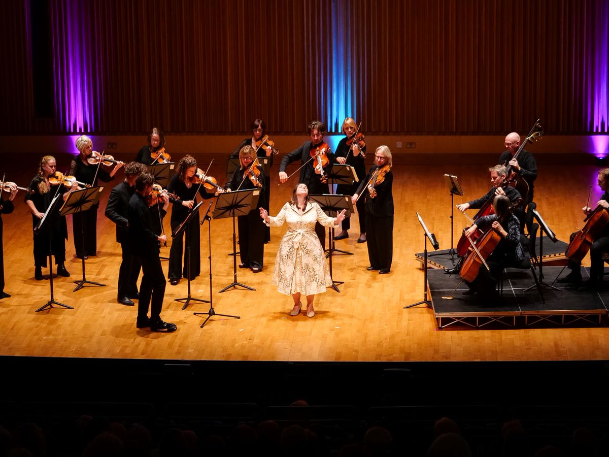 Britten Sinfonia (@brittensinfonia) on Twitter photo ★★★★★ from <a href="/thetimes/">The Times and The Sunday Times</a> “A terrific concert … superbly performed by the Britten Sinfonia and Elizabeth Watts."
Book tickets for the remaining dates in the tour: Thursday at The Halls, Norwich and Friday at Milton Court <a href="/BarbicanCentre/">Barbican Centre</a> London
thetimes.co.uk/article/britte… ★★★★★ from <a href="/thetimes/">The Times and The Sunday Times</a> “A terrific concert … superbly performed by the Britten Sinfonia and Elizabeth Watts."
Book tickets for the remaining dates in the tour: Thursday at The Halls, Norwich and Friday at Milton Court <a href="/BarbicanCentre/">Barbican Centre</a> London
thetimes.co.uk/article/britte…