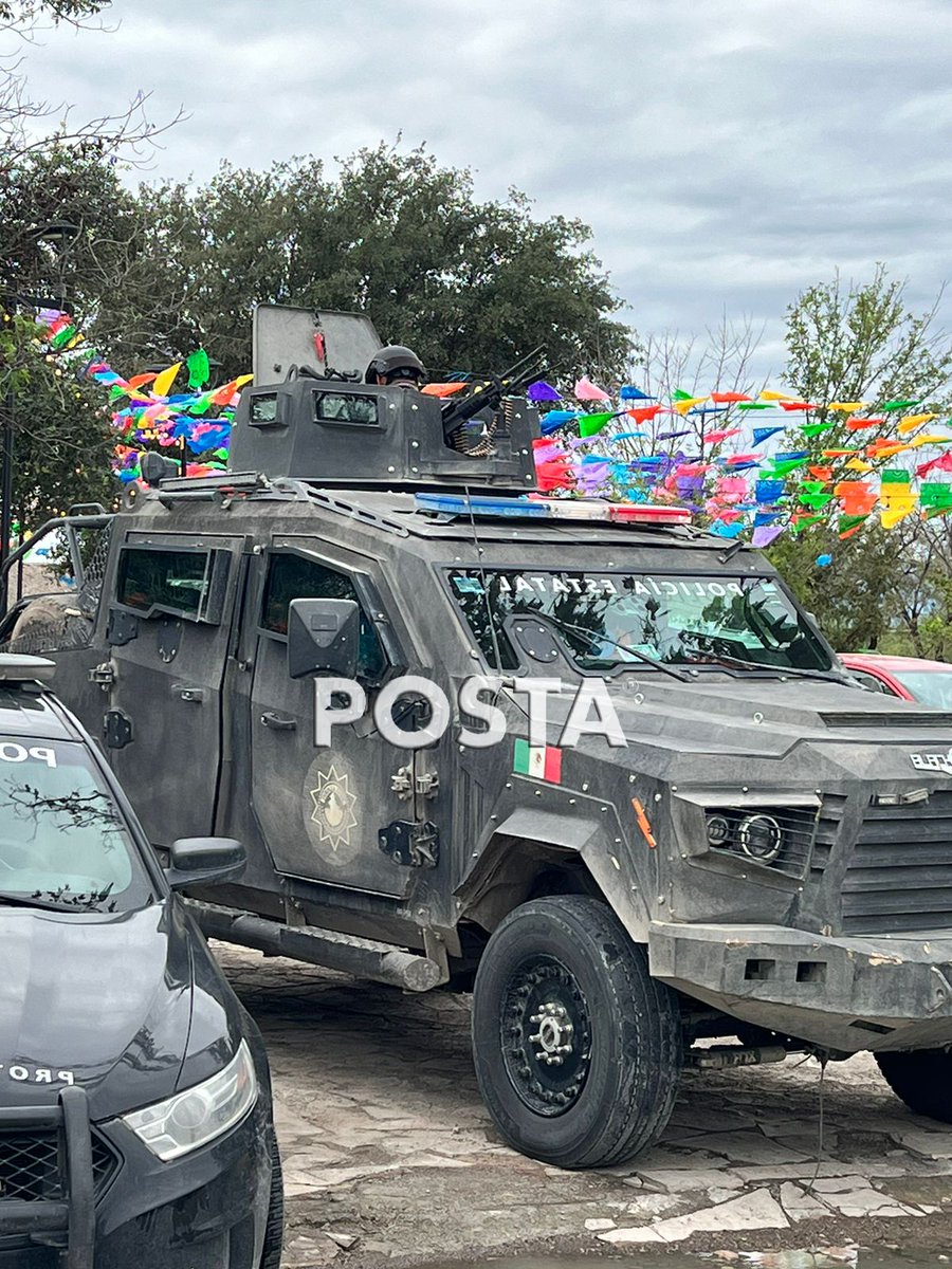 postamx's tweet photo. #ÚltimaHora #POSTAAlerta
Revisan elementos de Fuerza Civil a elementos de la policía de #CiénegaDeFlores, ante incremento en la inseguridad en el #ValledeLasSalinas, tomaría en próximas horas control de la corporación municipal
Ver más⬇️
https://t.co/NVxMGEvSpK
@rayelizalder https://t.co/NvUynlfr7U