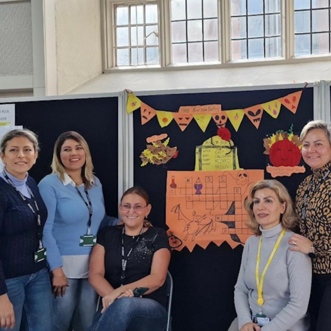 barnetsouthgate's tweet photo. Things are getting spooky and autumnal in #TudorHall at our #Barnet Campus! Level 2 #SupportingTeachingAndLearning students worked together in teams to produce classroom materials for #autumn and #halloween #AdultLearning #LoveOurColleges #CollegesWeek https://t.co/B2yexuDyC9