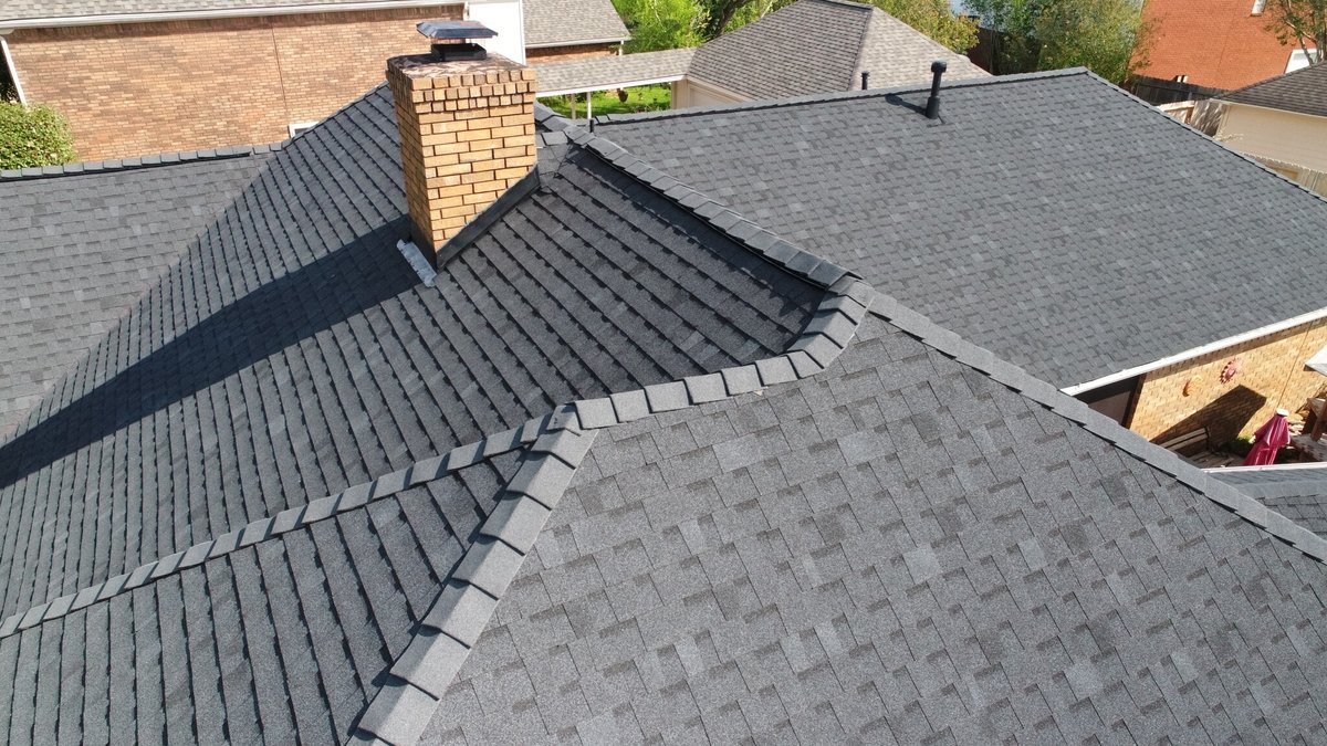 Keystone_CGI's tweet image. Elevate your home with Keystone Contracting Group! 🏡 For top-notch residential roofing in Houston, Katy, Spring, and Sugar Land, call 281-302-6738 or visit keystonecgi.com. Your roof, our expertise! #RoofingPros #HoustonRoofing