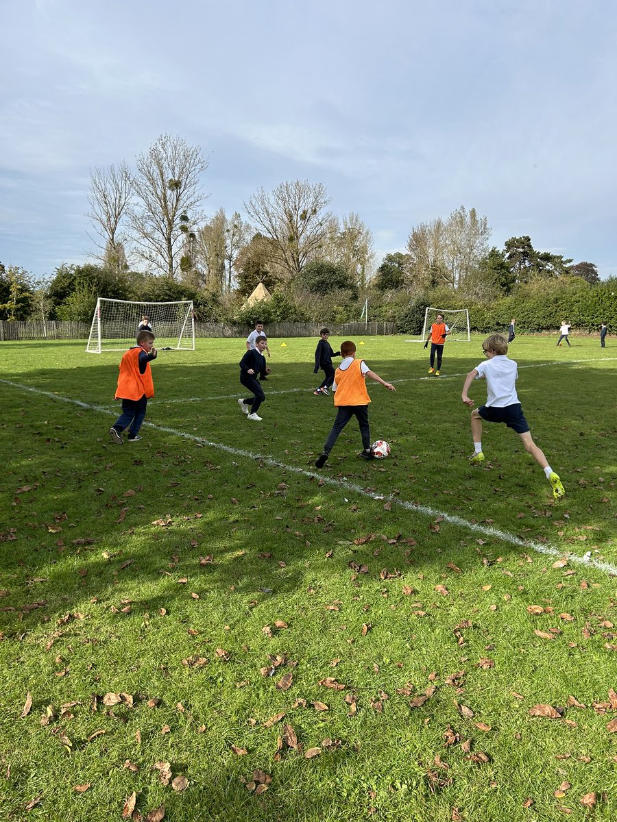 iPro Football (@iprofootball) on Twitter photo 🔴 SCHOOLS ⚫️
What a great way to finish our #Monday #ChampionsLeague #Lunchtime #football at <a href="/HTSchoolCookham/">HTSchoolCookham</a> this term.
The boys have been brilliant! 👏
🔥Term score: PSG 25 v 22 Man City🔥
Buzzing for the new term to see who will be victorious next time?
🏆👏⚽️ 🔴 SCHOOLS ⚫️
What a great way to finish our #Monday #ChampionsLeague #Lunchtime #football at <a href="/HTSchoolCookham/">HTSchoolCookham</a> this term.
The boys have been brilliant! 👏
🔥Term score: PSG 25 v 22 Man City🔥
Buzzing for the new term to see who will be victorious next time?
🏆👏⚽️