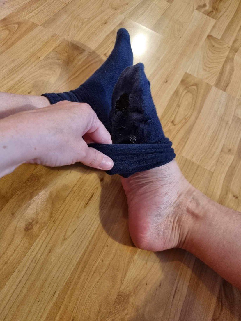 footslutmaker's tweet photo. Been using the same socks for two days straight and I can start to smell it now 🦶🏼 👃😜  Want to see what my soles and toes look like today after work? #dirtyfeet #stinkyfeet #girlfeet #smellyfeet #socksaddict #footslave #dirtysoles #feet #dirtyfeet #goddess https://t.co/545bYEzQoH