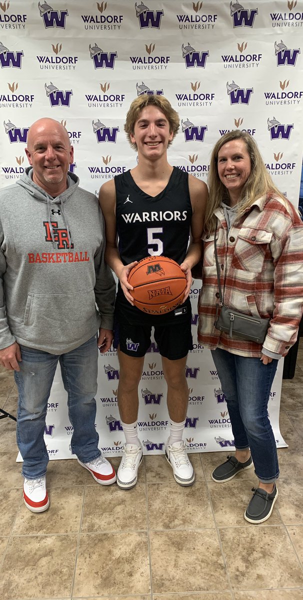 After an amazing visit, i’m excited to receive an offer from Waldorf University. Thank you @Dee_martin05 and @jenks33 for the opportunity