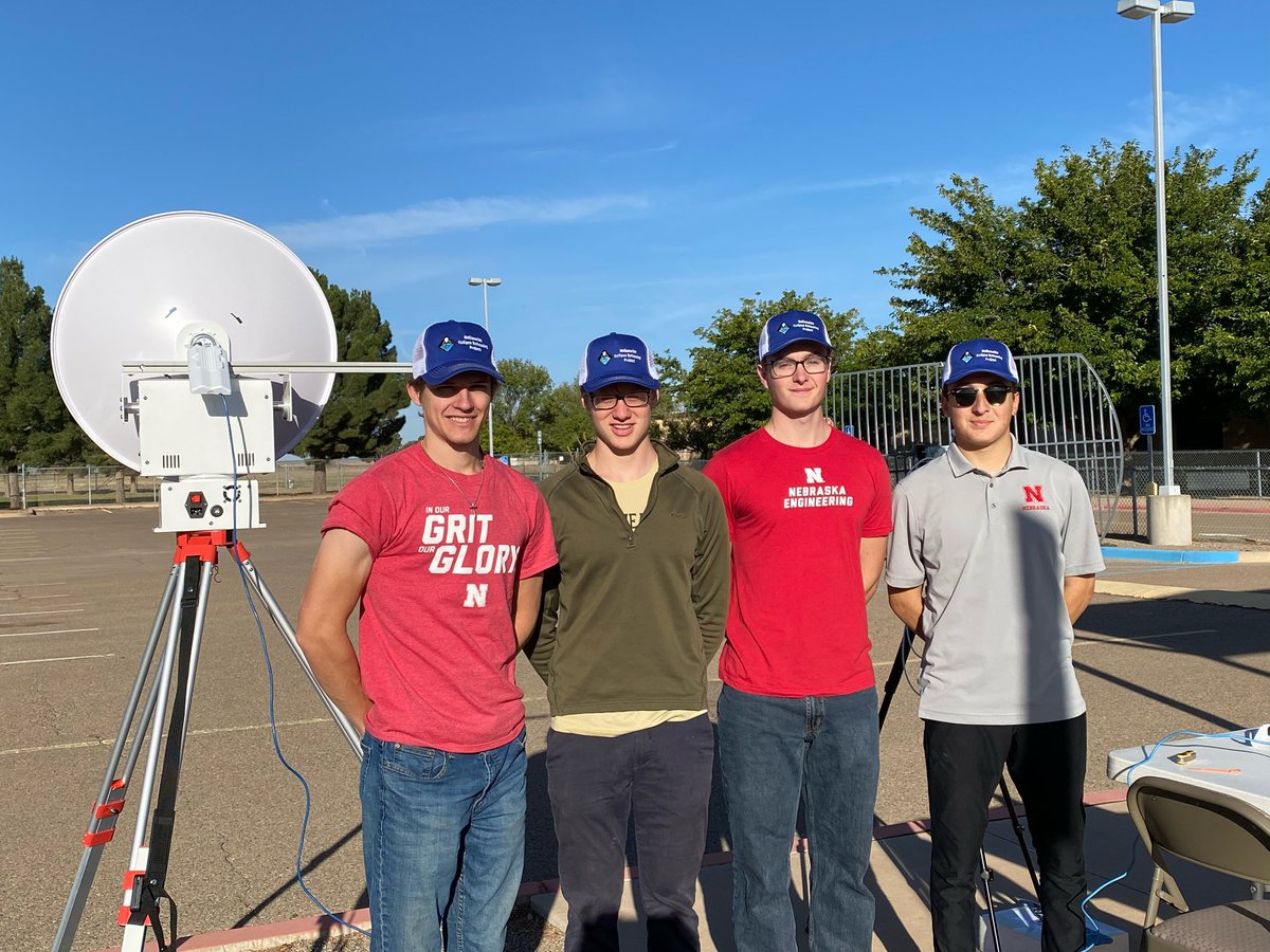 nearspacesci's tweet photo. The base station crew and the launch/recovery team for the Nebraska #NEBP team https://t.co/ryzWoDPHb6