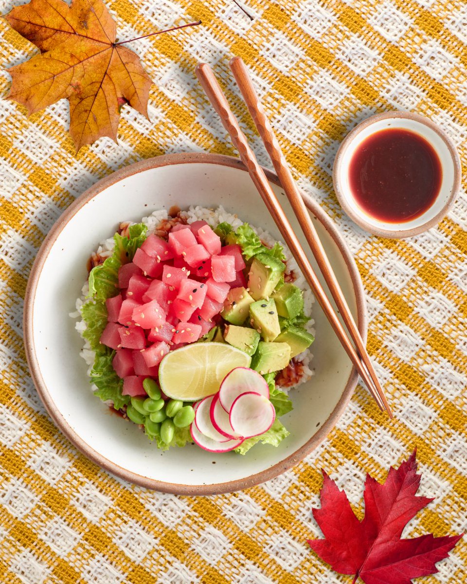 HisshoSushi's tweet image. Fall into flavor with our Tuna Avocado Bowl! 🍂🍣 It's the autumn dish you've been craving all month long.

#hisshosushi #sushitogo #Madefreshdaily