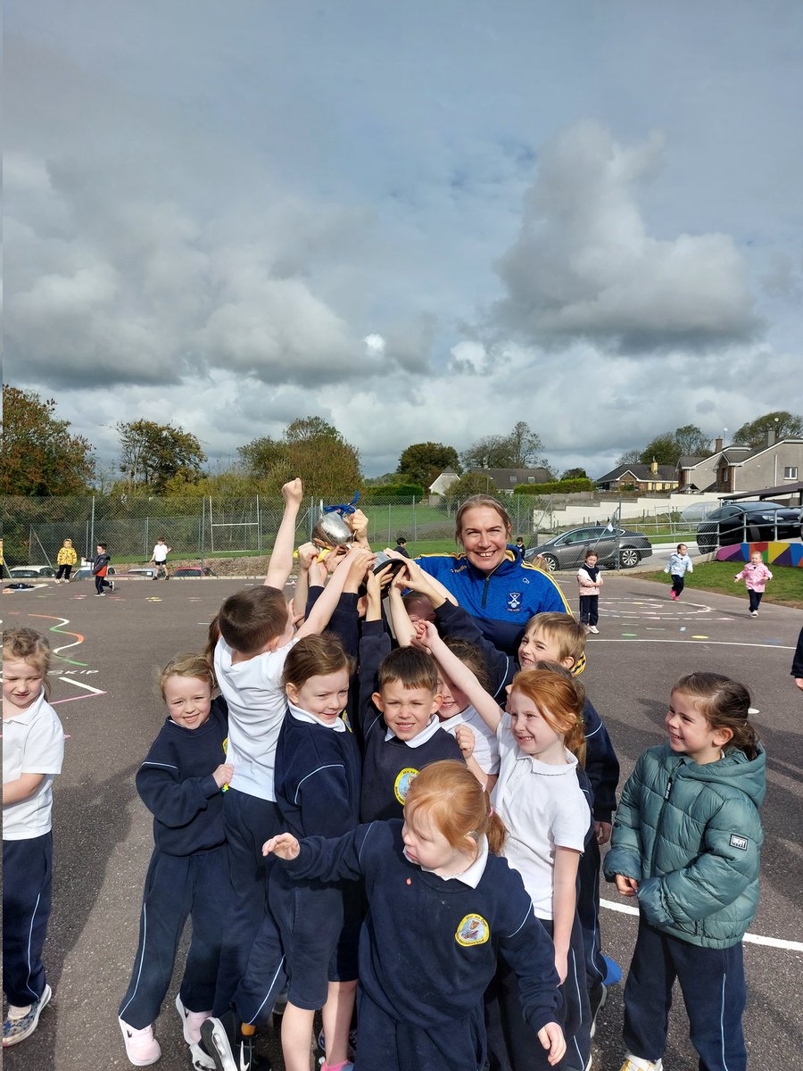 Lisgoold Ladies Football & Camogie Club tweet media