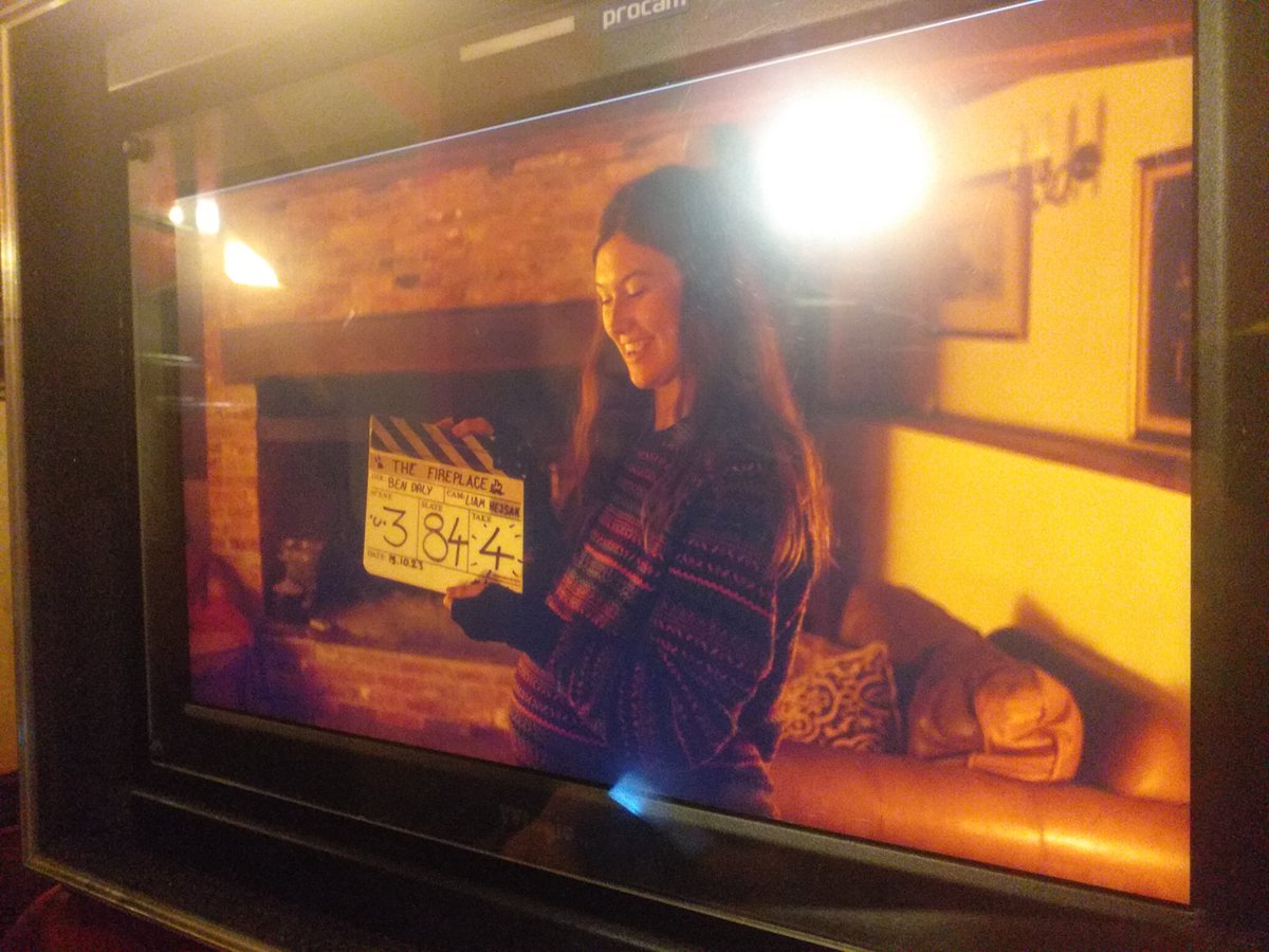 And that's a wrap on our short film The Fireplace! Thank you so much to all the cast and crew who did a bloody amazing job! I couldn't have hoped for more 🔥