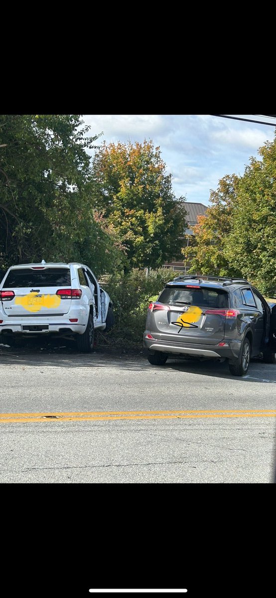 Rescue box 5601. 2 vehicle crash. 1 trapped. 2 transported . 
<a href="/GoshenFireCo/">Goshen Fire Company</a> 
<a href="/wegopd/">westwego police</a> 
<a href="/east_goshen/">East Goshen Township</a>