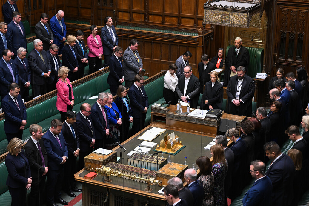 UK House of Commons (@houseofcommons) on Twitter photo Following the recent terrorist attack on Israel by Hamas <a href="/CommonsSpeaker/">House of Commons Speaker</a> led a minute’s silence today in recognition of all those innocent Israelis, Palestinians and others who have lost their lives, all those taken hostage and those affected by this conflict in the region. Following the recent terrorist attack on Israel by Hamas <a href="/CommonsSpeaker/">House of Commons Speaker</a> led a minute’s silence today in recognition of all those innocent Israelis, Palestinians and others who have lost their lives, all those taken hostage and those affected by this conflict in the region.