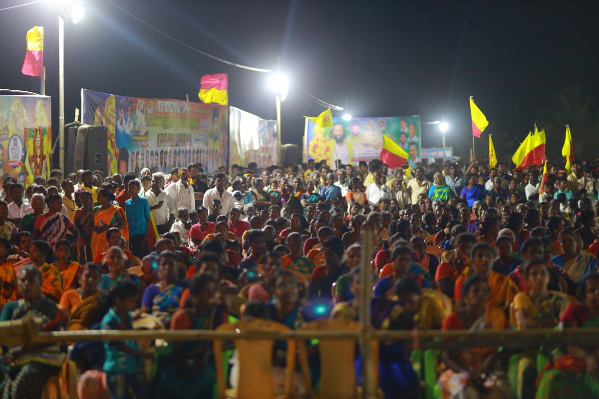 KKSelvakumaroff's tweet photo. தமிழகத்தின் ஆகப்பெரும் மக்கள் சக்தி கொண்ட முத்தரையர் சமூகத்திற்கு பாராளுமன்ற தொகுதிகளில் மறுக்கப்பட்டு வரும் அரசியல் உரிமைகளை மீட்டெடுத்திட, தமிழர் தேசம் கட்சி சார்பில் சிவகங்கை பாராளுமன்ற தொகுதி மீட்பு மாநாடு நேற்றைய தினம் நடைபெற்றது,அதில் கலந்து கொண்டேன்.. https://t.co/WmfoeCmODB