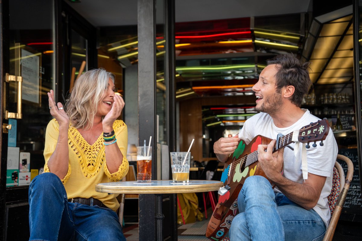 Vous avez raté la présence de @vianneymusique au Zénith de Paris vendredi ? Pas de panique : les deux jurés de The Voice seront ce soir sur le plateau de @cavousf5 pour une version acoustique toute en douceur de « Comment on fait » 🥰 - Team Zazie 📸 Antoine Keynes