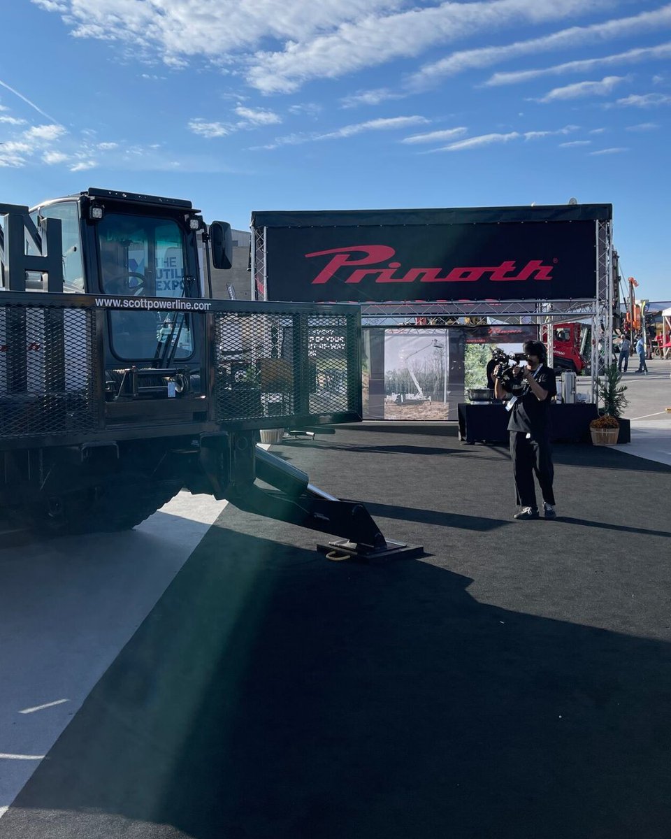 Ken Cook Co. tweet media