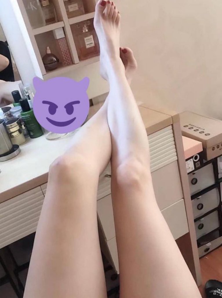 腿控留言按🩶💅 https://t.co/A37j2ZihMj