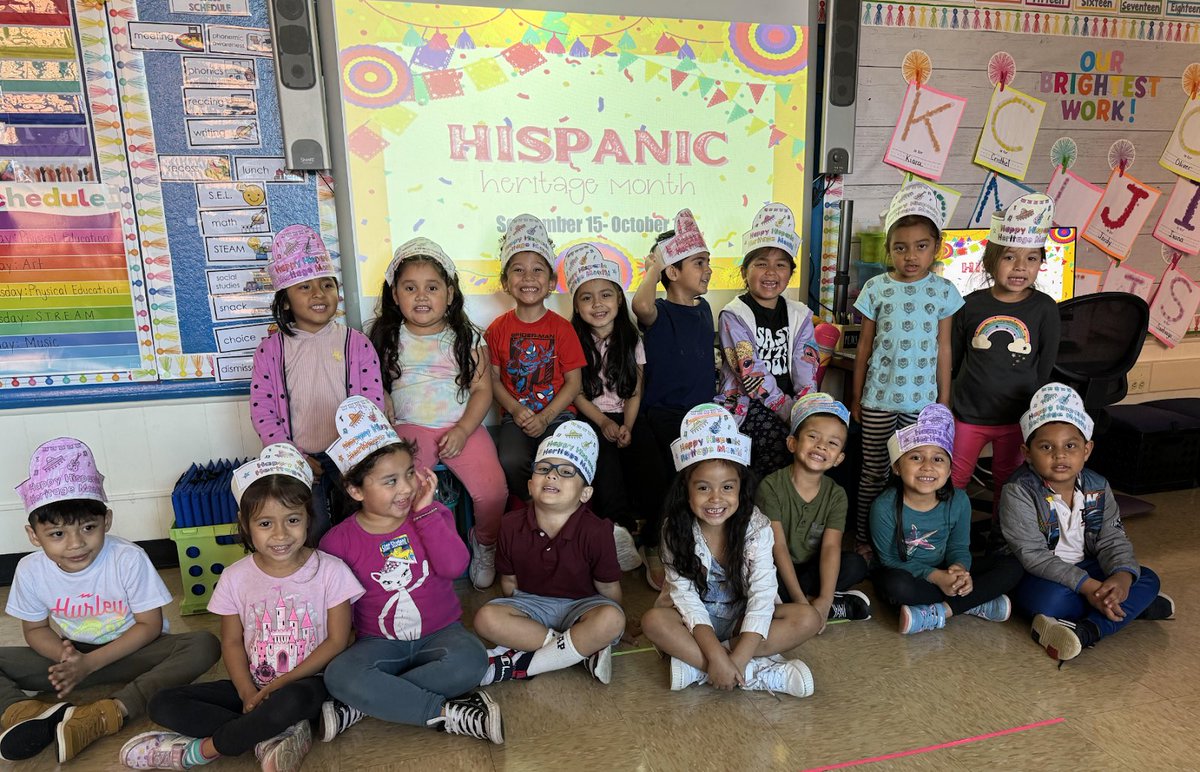 gcsd_wlenl's tweet photo. Ms. Iuliucci’s kindergarteners acknowledged Hispanic Heritage Month.  They also completed a home-school connection project where together, with their families, they created a poster to share about their culture, food, and traditions.  🌎 #glencovepride #embracinginclusivity https://t.co/XnukeQ9kPR