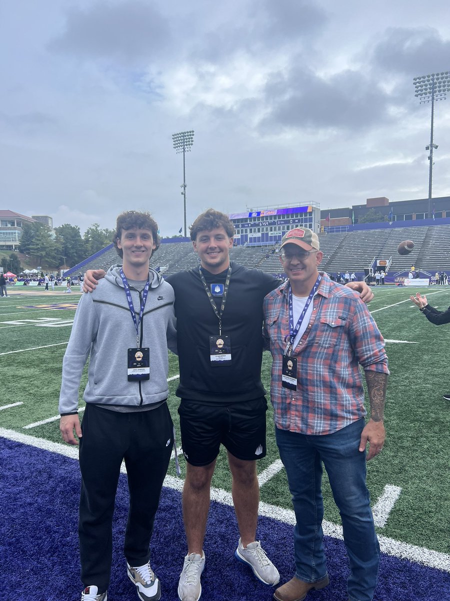 Had a great trip to Harrisonburg, VA to see <a href="/JMUFootball/">JMU Football</a> play GA southern. Glad to have met <a href="/Coach_BHaines/">Bryant Haines</a> <a href="/Coach_PatKuntz/">Coach Pat Kuntz</a>. thankful to my coaches <a href="/Coach_Chung61/">Kyle Chung</a> <a href="/CoachJWilliams_/">Coach Jordan Williams</a> <a href="/Coach_Suber/">Bryce Suber</a> @coach_johnnie <a href="/TFlagler/">T Flagler</a> #DL #Trenches #JMU #IMG