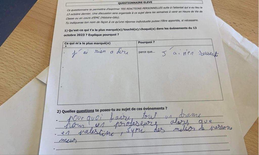 Ce qui me dérange le plus ici, ce n'est pas ce qu'écrit cet enfant, mais le fait qu'on lui demande ce qu'il pense. Les élèves attendent le contraire de leurs professeurs. Ils attendent que ces derniers leur parlent et les éclairent. Sans cela, ils répéteront les sottises et les
