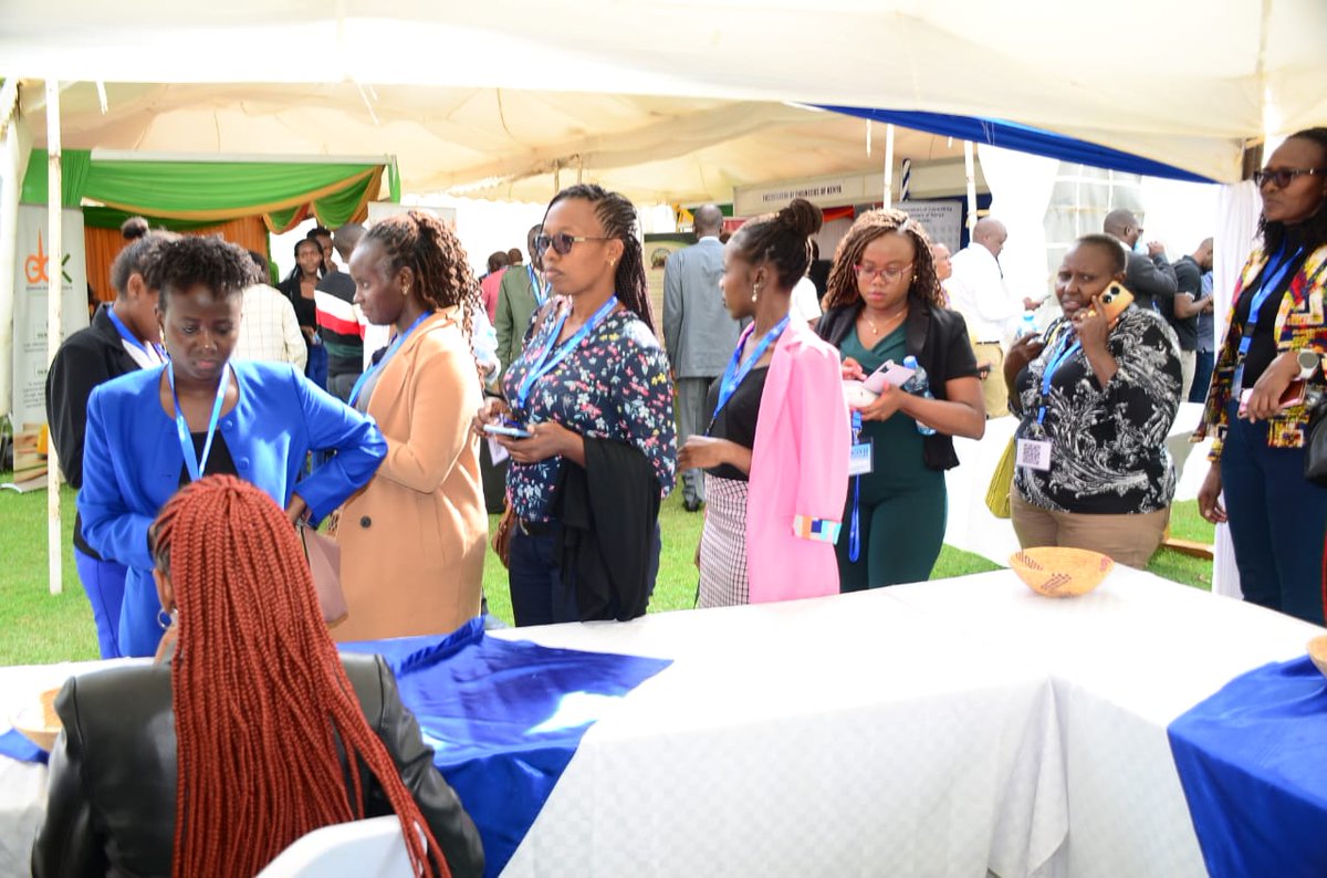 IAmOgutu's tweet photo. Delegates registering for @ACEK1968 #EngineeringFoodSecurity Conference https://t.co/bAAlaDT8yW
