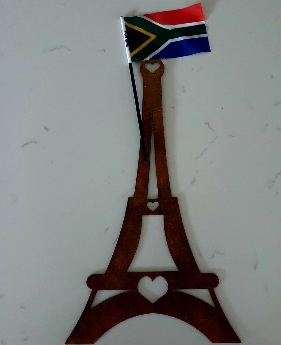 daphnesargent's tweet photo. 'Vive le Vert et Or'
              🏉
'Long live our Green &amp; Gold'

#RugbyWorldCup https://t.co/QDLDg6cf8q