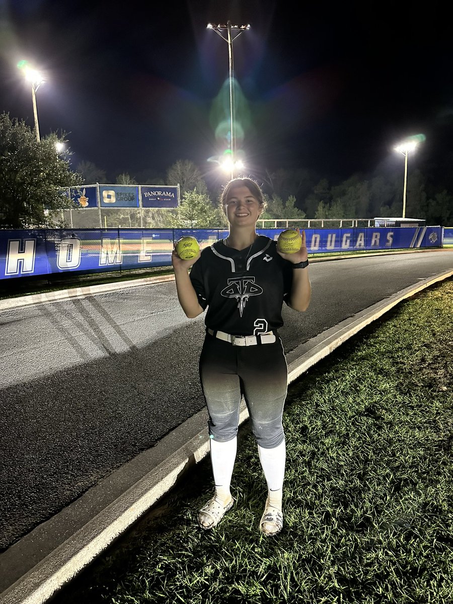 Makenzie Russell 2025 3B/SS tweet media