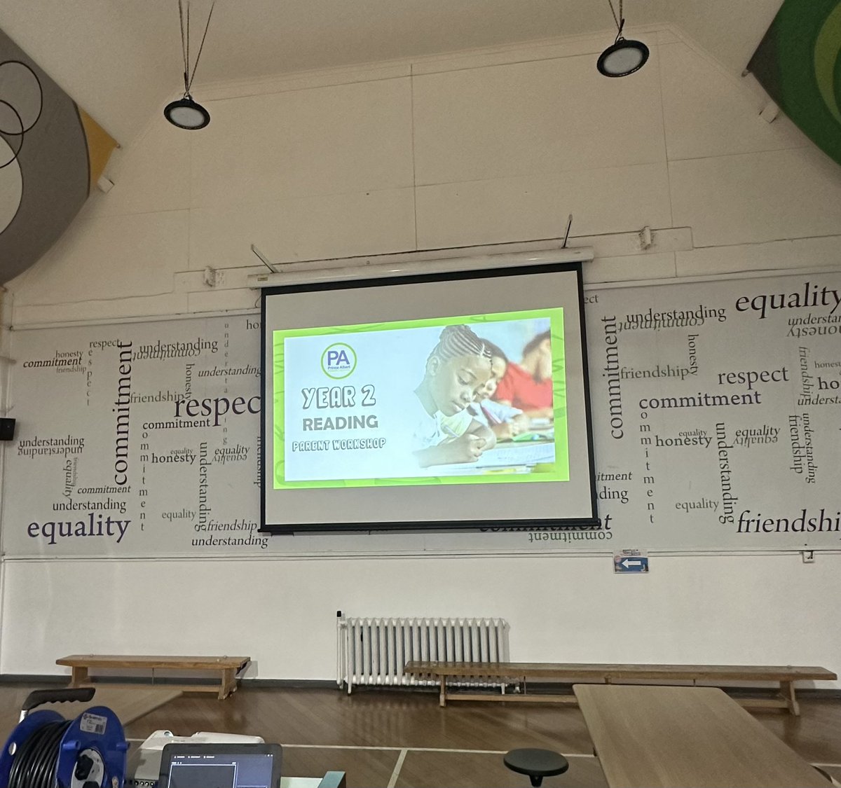 shakespearepact's tweet photo. Today we had Year 2’s first parent workshop of the year. It was amazing to see so many parents attend and support their child on their reading journey! https://t.co/YxGjEvhglx
