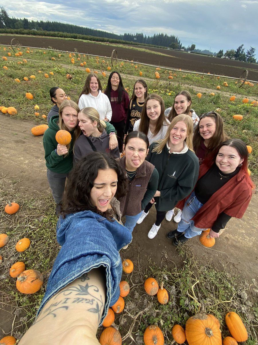 Ft. Bearcat WBB takes on the Pumpkin Patch! 🍁🎃🍎 #BearcatFamily