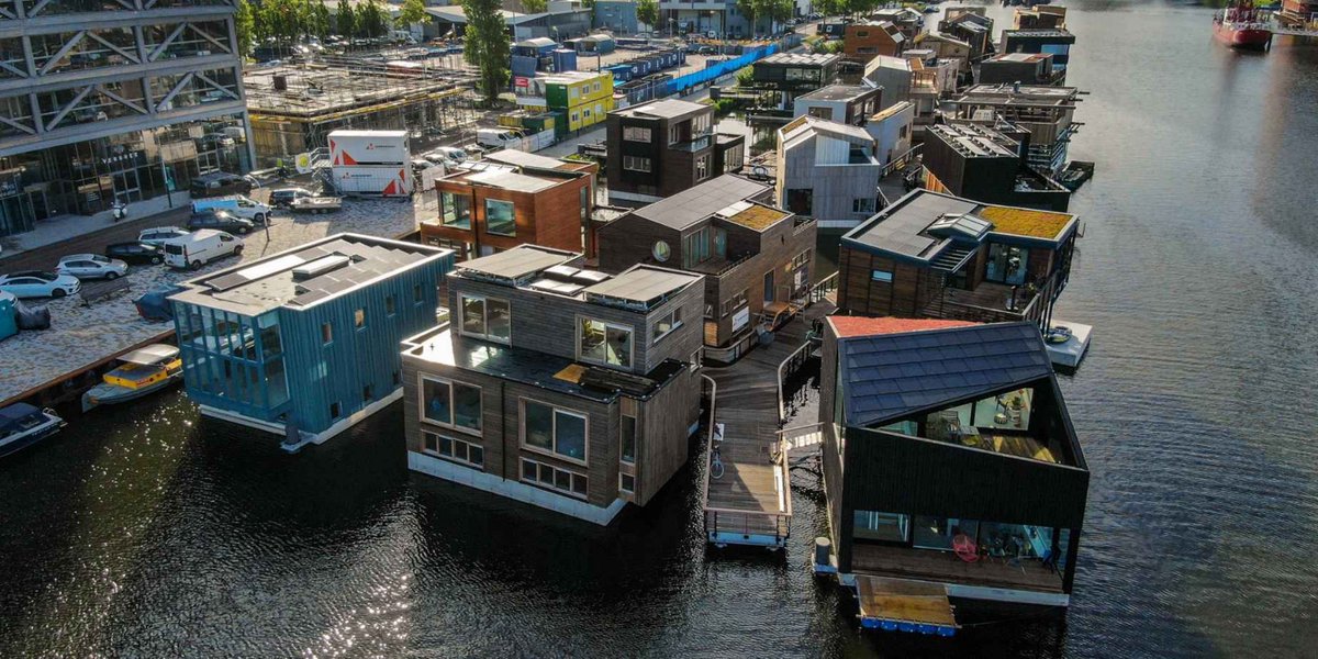 Apers's tweet photo. @holz_bau Something like this in Amsterdam? Human intelligence. https://t.co/slcJQ5aUD8