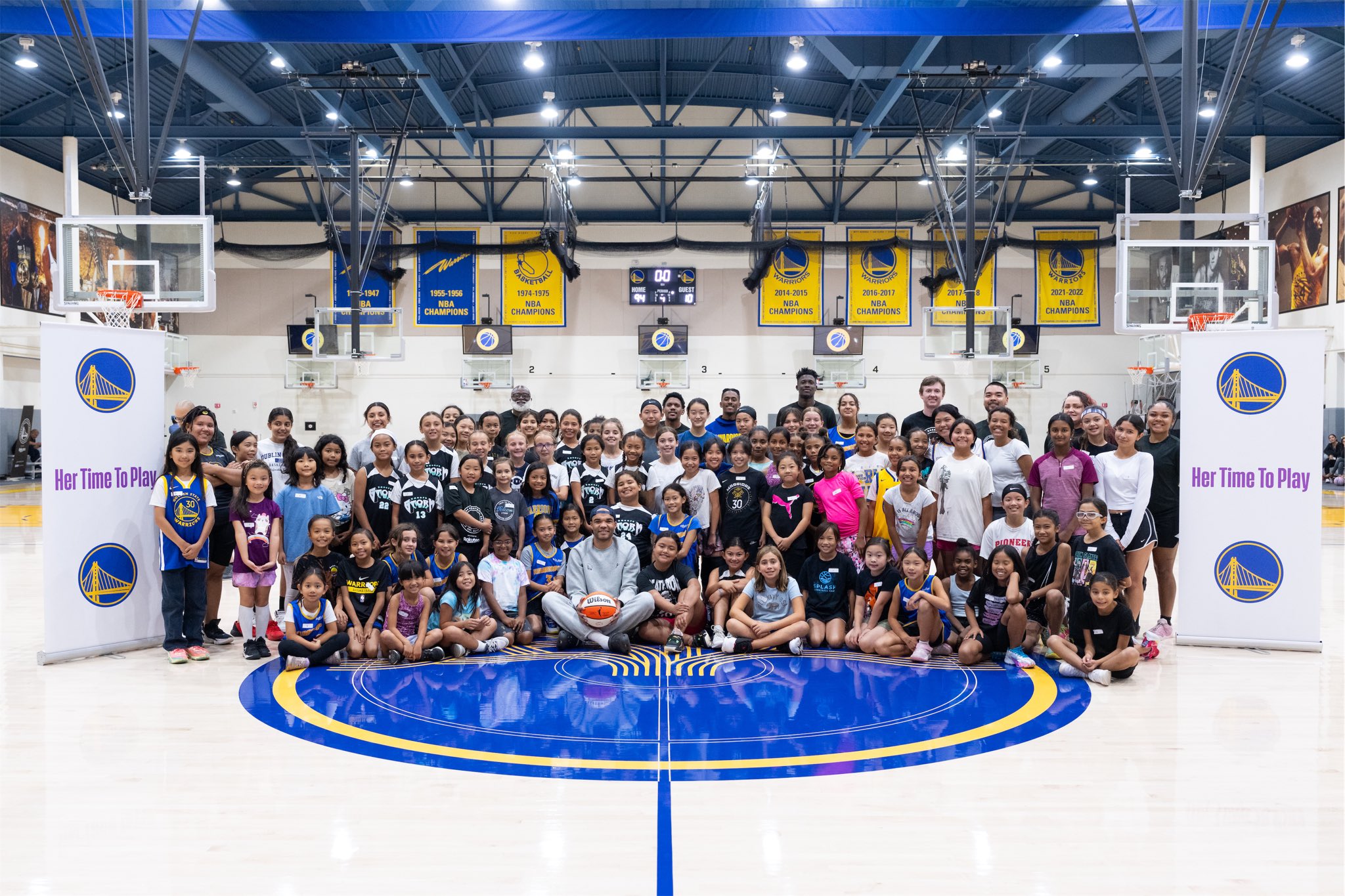 Team Training - Golden State Warriors Basketball Academy