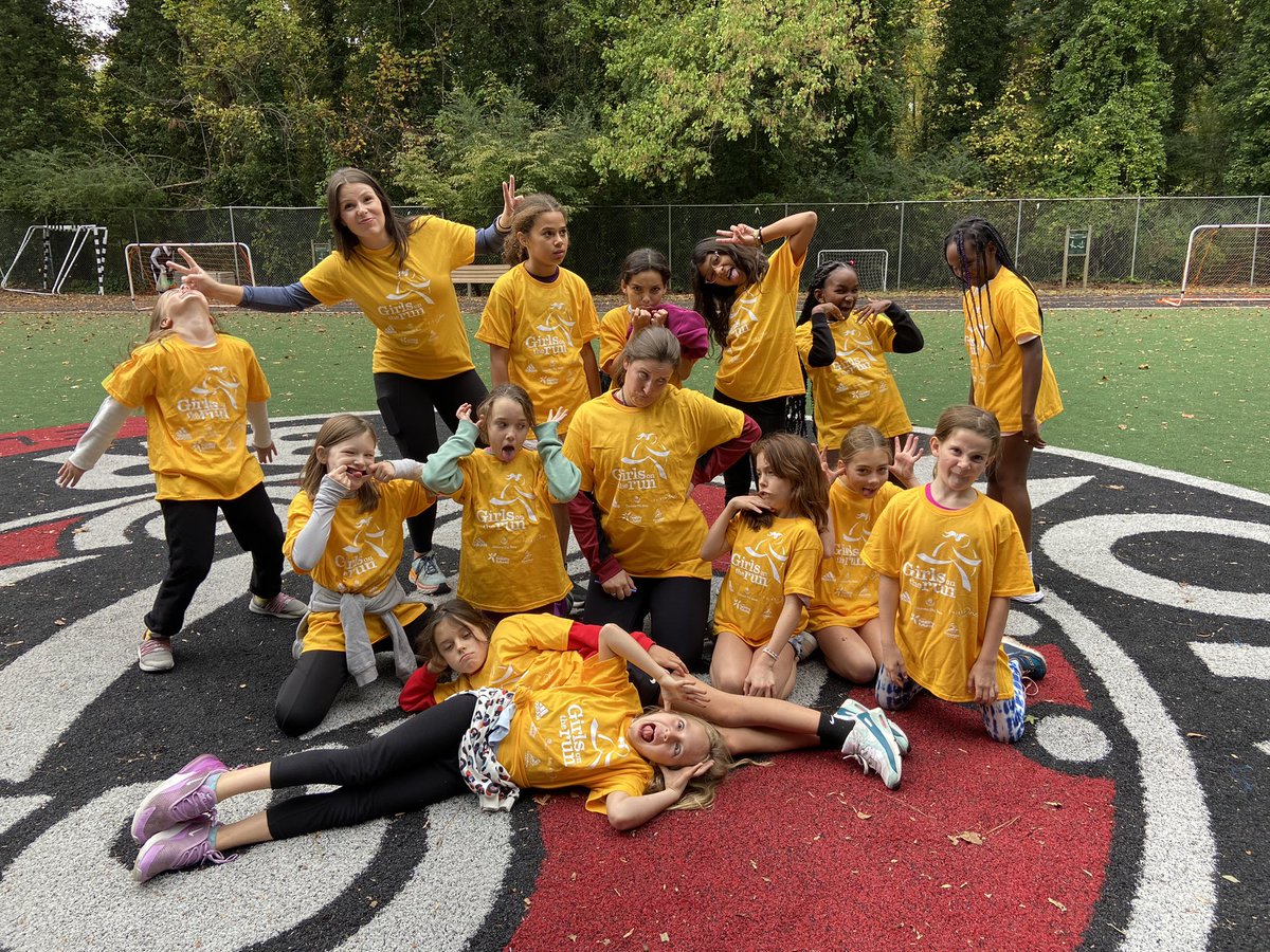 Cooler temps, but warm hearts!! Learning about friendship today at Girls on the Run with <a href="/APS_MsMoses/">Hannah Moses</a> @GOTR_ATL