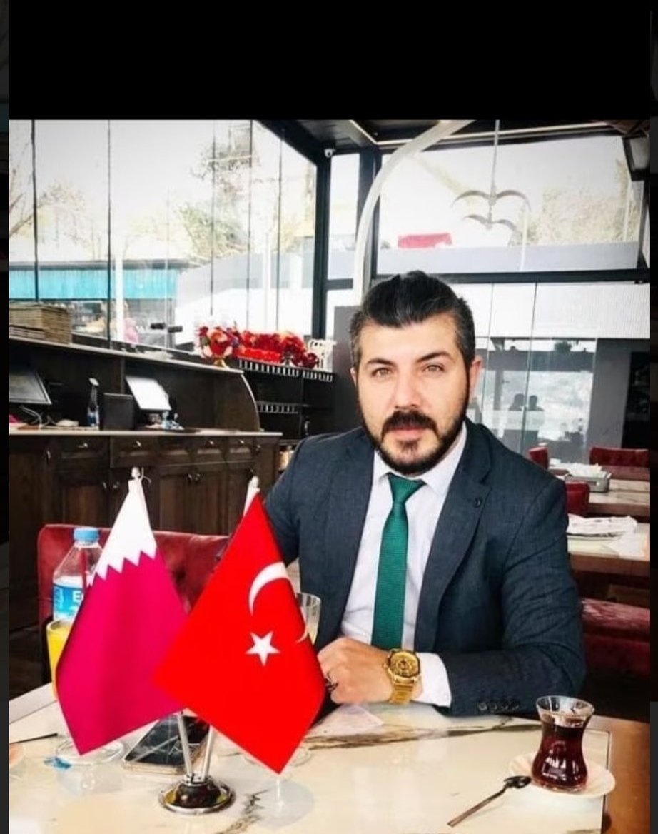 <a href="/yilmaztunc/">Yılmaz TUNÇ</a> Sn Bakan,
17 gün önce hakkında organize suç örgütü kurmak,örgüte eleman sağlamak vs vs vs suçlardan yakalama tutuklama kararı olan ÖKKEŞ KÖRDEMİR  nöbetçi mahkemeye gidiyor kendi ayağı ve avukatıyla ifade verip çıkıyor İst anadolu adliyesinde nasıl oluyor resimdeki Ö.K👇