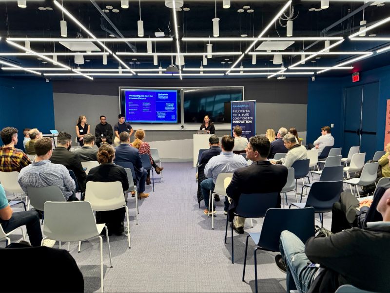 Fin_Revolution's tweet photo. That's a wrap on an impressive #BostonFintechWeek 2023! 👏 

Hats off to the @FinTechSandbox team for another impressive event. Big shout out to the community of top-notch innovators in the #fintech + #finserv industries from this week. 🚀 

📸 credit: @FinTechSandbox https://t.co/GkzOnRsxnE
