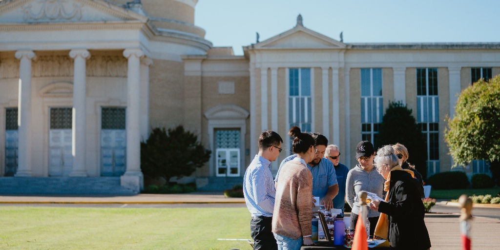 SWBTS's tweet photo. This past Saturday, the Southwestern community gathered for a day of prayer. For two hours, we walked the campus and prayed over different schools, offices, and student services. Thank you to all who joined us, both in person and all over the the world. https://t.co/8BEhcHSqZG