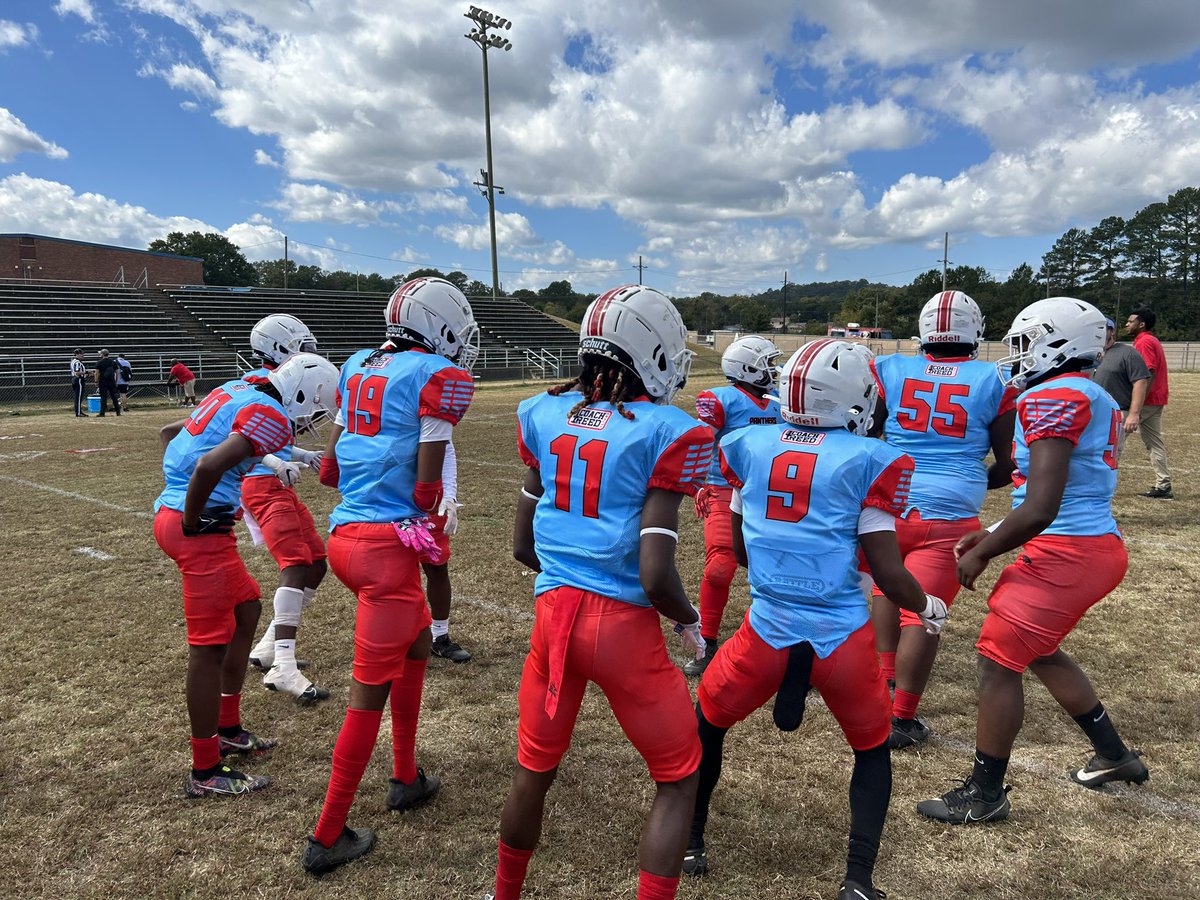 SOTGsmoke's tweet photo. @_BHSFootball pre game Saturday before facing @HustlinTigers https://t.co/V97E06jIGb