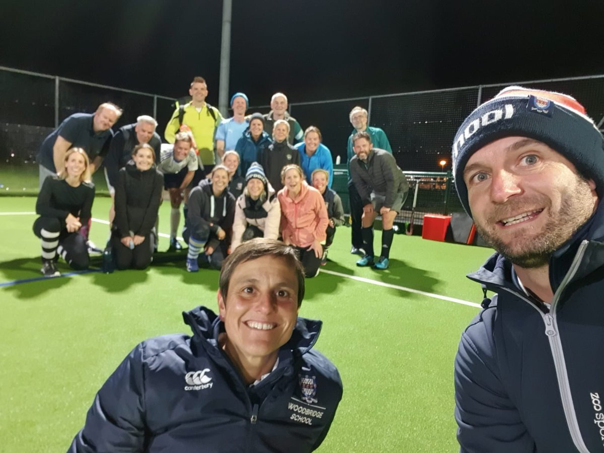 Thanks to the amazing PoP People for working so hard &amp; being so much fun. Another series of <a href="/G4Sport/">Go For Sport</a> Parents on the Pitch comes to an end. Happy to have more people loving hockey! Thanks <a href="/mcwheels13/">Mark</a> for coaching with me again &amp; @woodbridgesch for the great facility #hockeyfamily