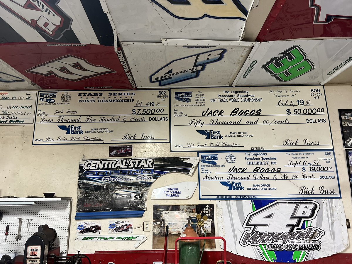 Kentucky4b's tweet photo. @EssexLucasOil https://t.co/3lii4g8ZrC