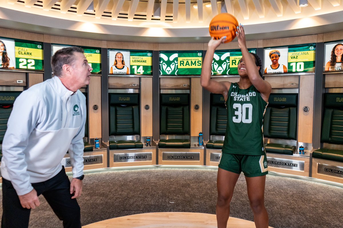 TrishelleMiller's tweet photo. Thank you Coach Ryun @CSU_Williams and staff for the amazing visit this past weekend!! I had a blast getting to know more about you!! @CSUWBasketball https://t.co/QmwdhjDQot