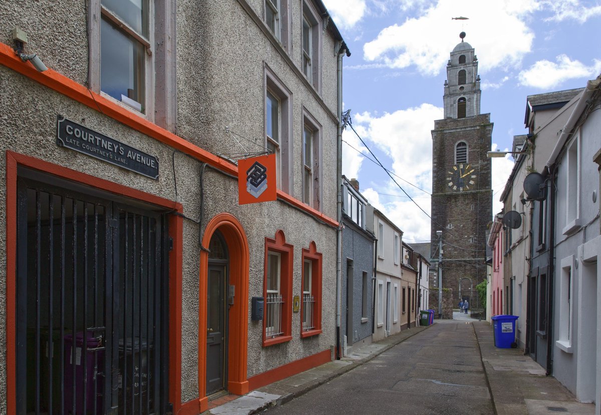 TheGuesthouse6's tweet photo. want to apply for a residency at The Guesthouse Project in #Cork? The Guesthouse is a shared space set up to facilitate cross-disciplinary non-hermetic practices that develop through experimental modes of operation. Click the link to find out more https://t.co/iSdy4kfxWe https://t.co/oK61Rp27rz