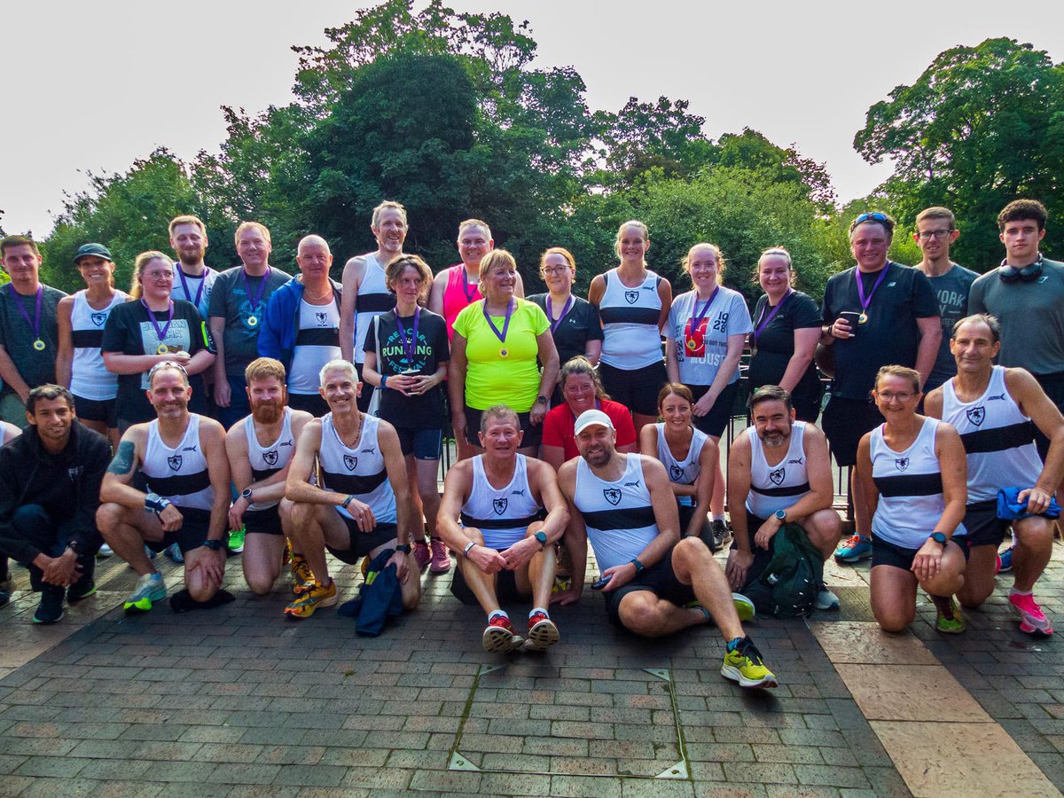 A social run offering every week is something that we believe is important especially in the winter. Running as a group can be really good for your mind and it's far away from the serious competitive nature that training can be at times.

This week #IntermediateGroup is Go!
#mch